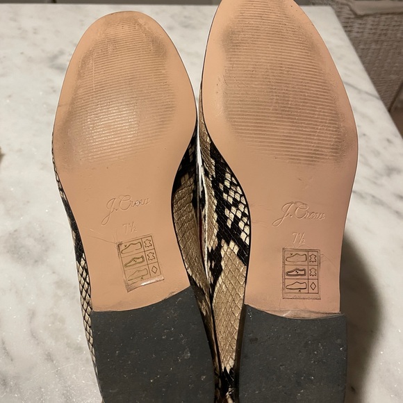 J.Crew Cecile Smoking Slippers Snake Embossed Size 7.5. - Picture 5 of 5